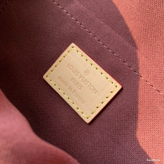 Louis Favorite PM Vuitton 0711